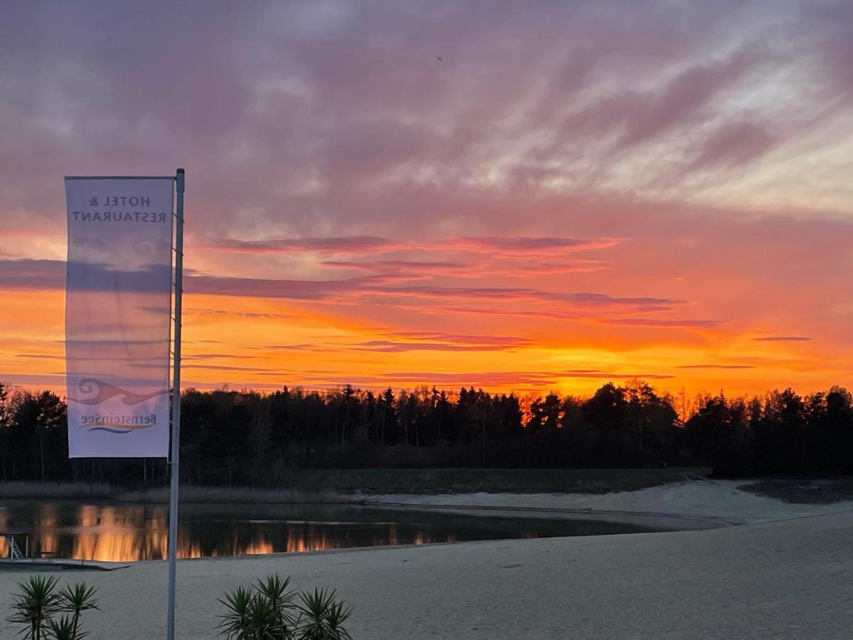 Hotel Bernsteinsee 3*