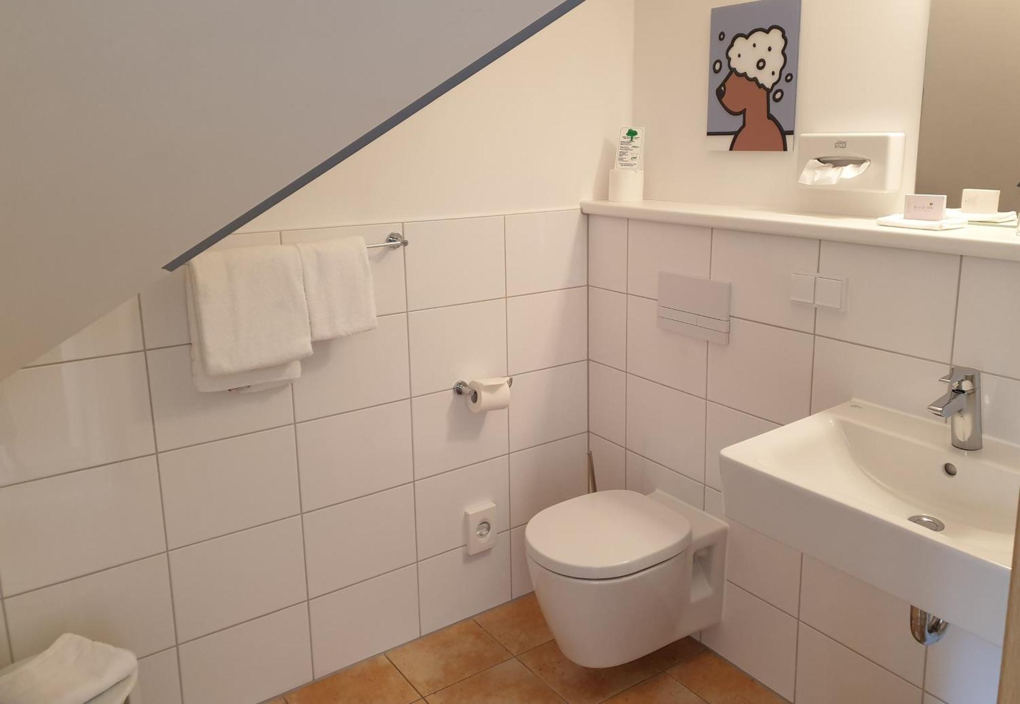 Hotel Bernsteinsee 3*